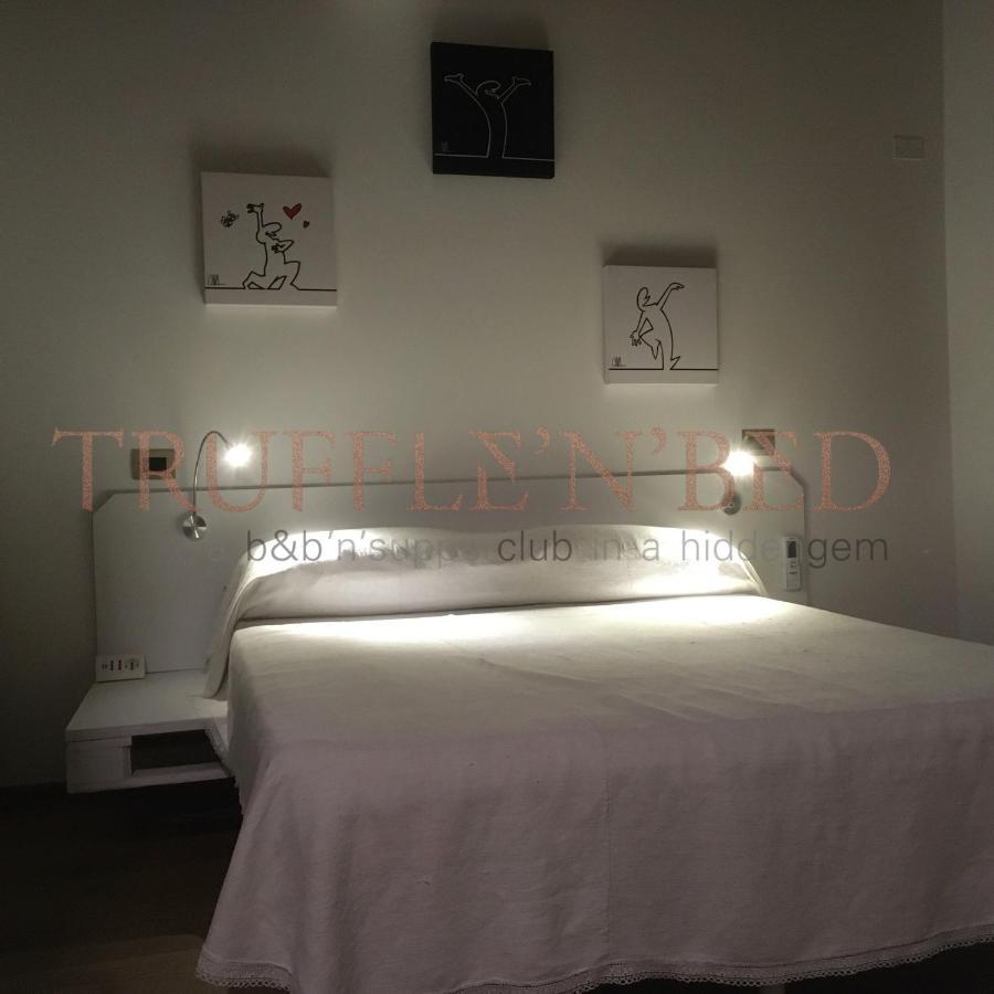 Truffle'N'Bed Bed & Breakfast San Giovanni d'Asso Exterior photo